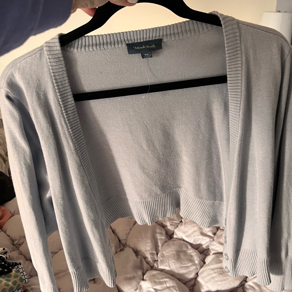 Women's Gray Cardigan Sweater